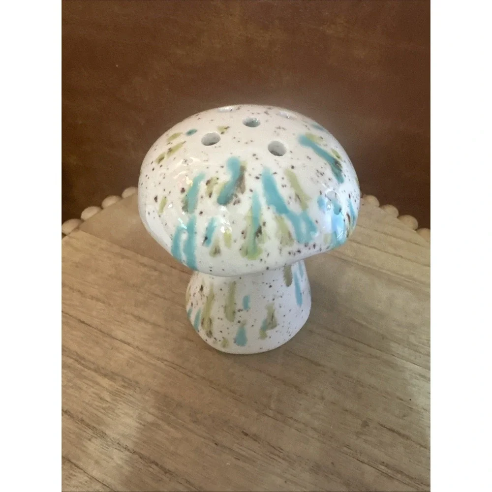 VTG MCM Mid Century Mushroom Figurine Aqua,Green,Brown Speckles Sugar/Spice-shak